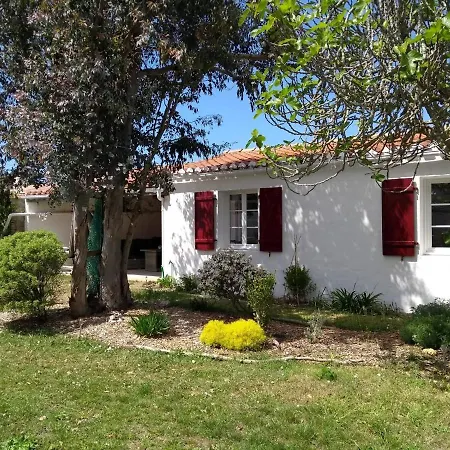 Maison Barbatre, 3 Pieces, 6 Personnes - Fr-1-224b-26 *